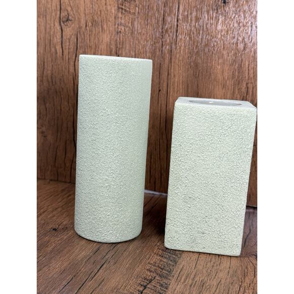 Set of Two Partylite Light Green Candle Holders From Series Meadow Breeze - Picture 3 of 4